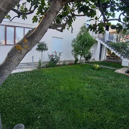 Apartment With Parking Space Sukosan, Zadar - 17027