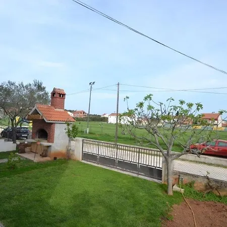 With Parking Space Sukosan, Zadar - 17027 Appartement *