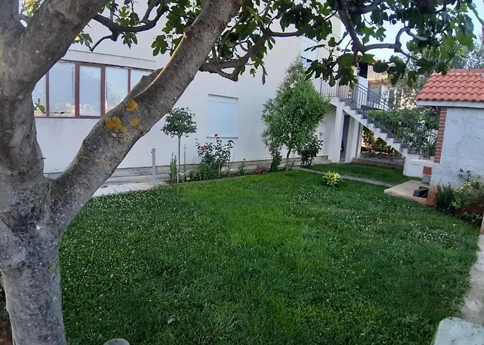 Апартаменты With Parking Space Sukosan, Zadar - 17027